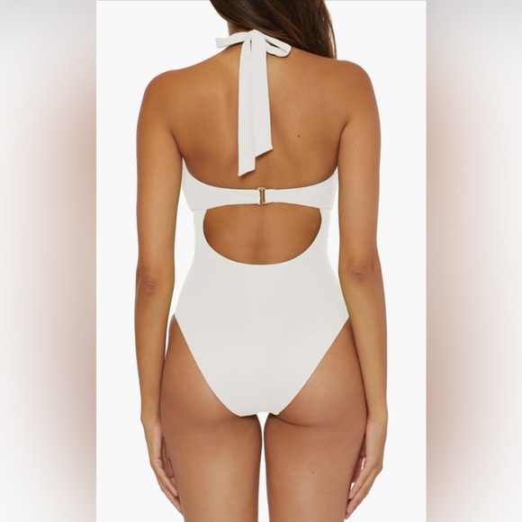 Soluna Shell One-Piece Swimsuit, White, Size X-Large, $148 - Picture 6 of 12